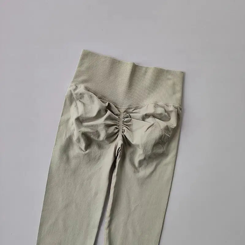 Legging Cintura Alta Sem Costura – Efeito Levanta Bumbum